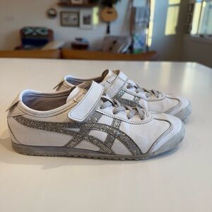 Onitsuka Tiger kids size 3 silver sparkles